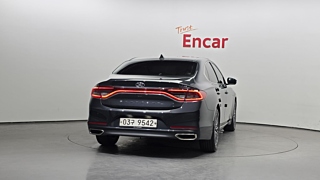 HYUNDAI GRANDEUR IG HYBRID 2017