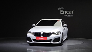 BMW 5-SERIES G30 2022