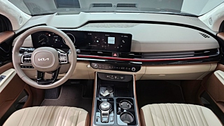 KIA CARNIVAL 2024