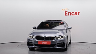 BMW 5-SERIES G30 2017