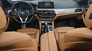BMW 5-SERIES G30 2017
