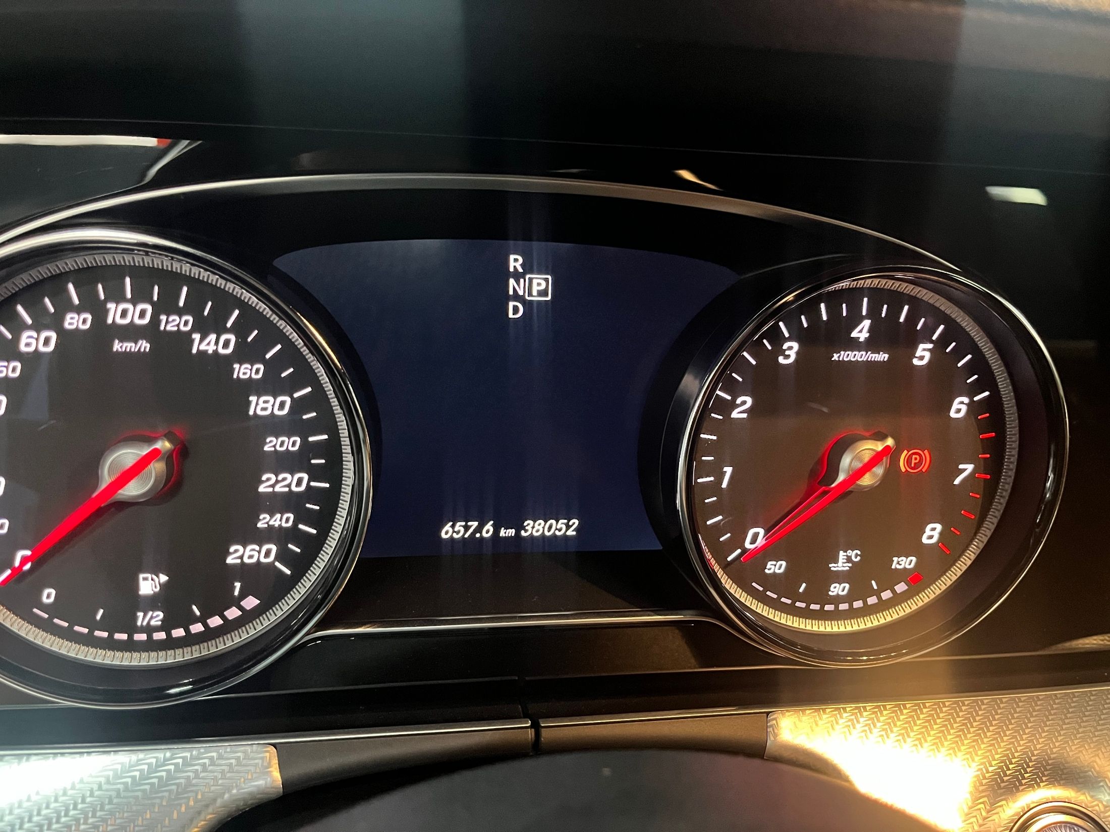 MERCEDES BENZ E-CLASS W213 2020