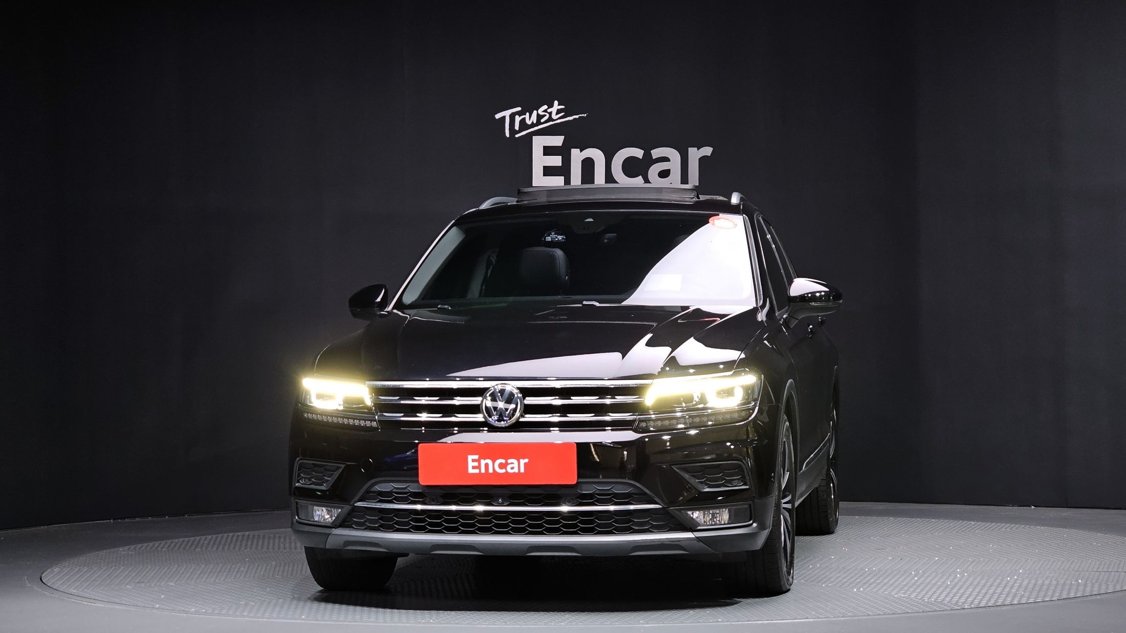 VOLKSWAGEN TIGUAN 2019