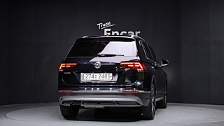 VOLKSWAGEN TIGUAN 2019