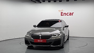 BMW 5-SERIES G30 2022