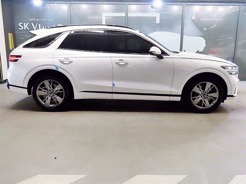 GENESIS GV70 2023