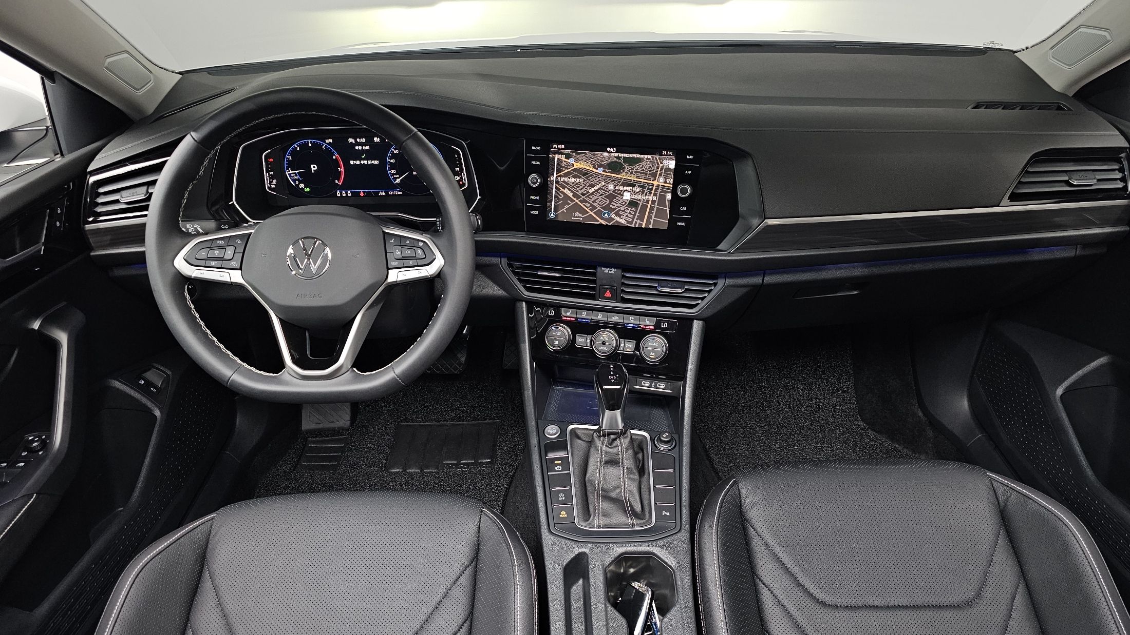 VOLKSWAGEN JETTA 2024