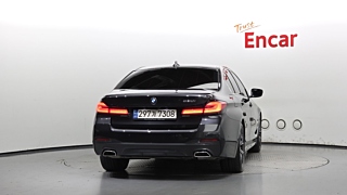 BMW 5-SERIES G30 2022