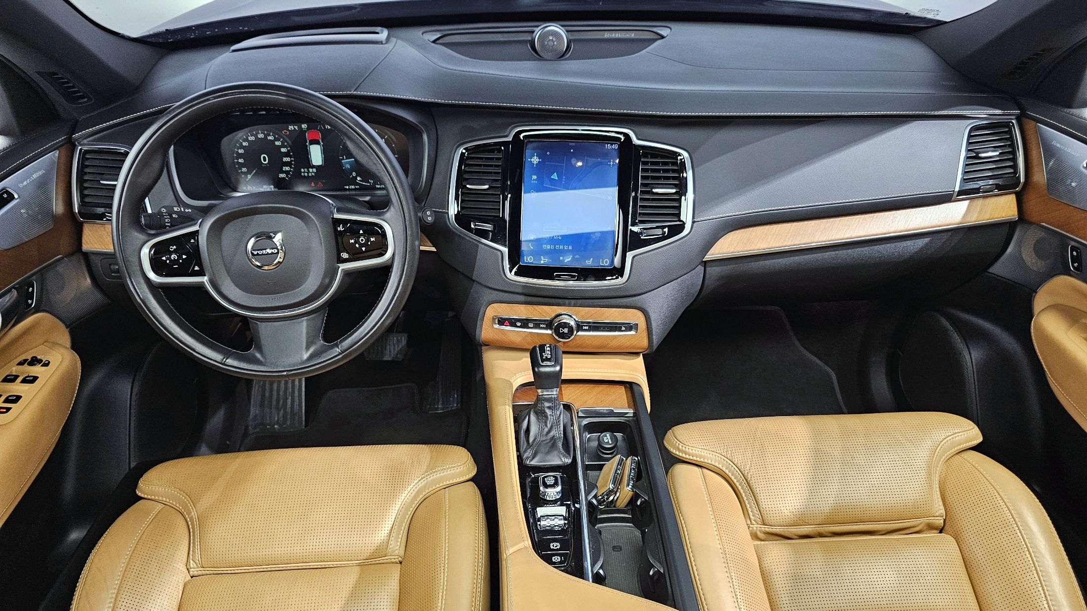 VOLVO XC90 2018