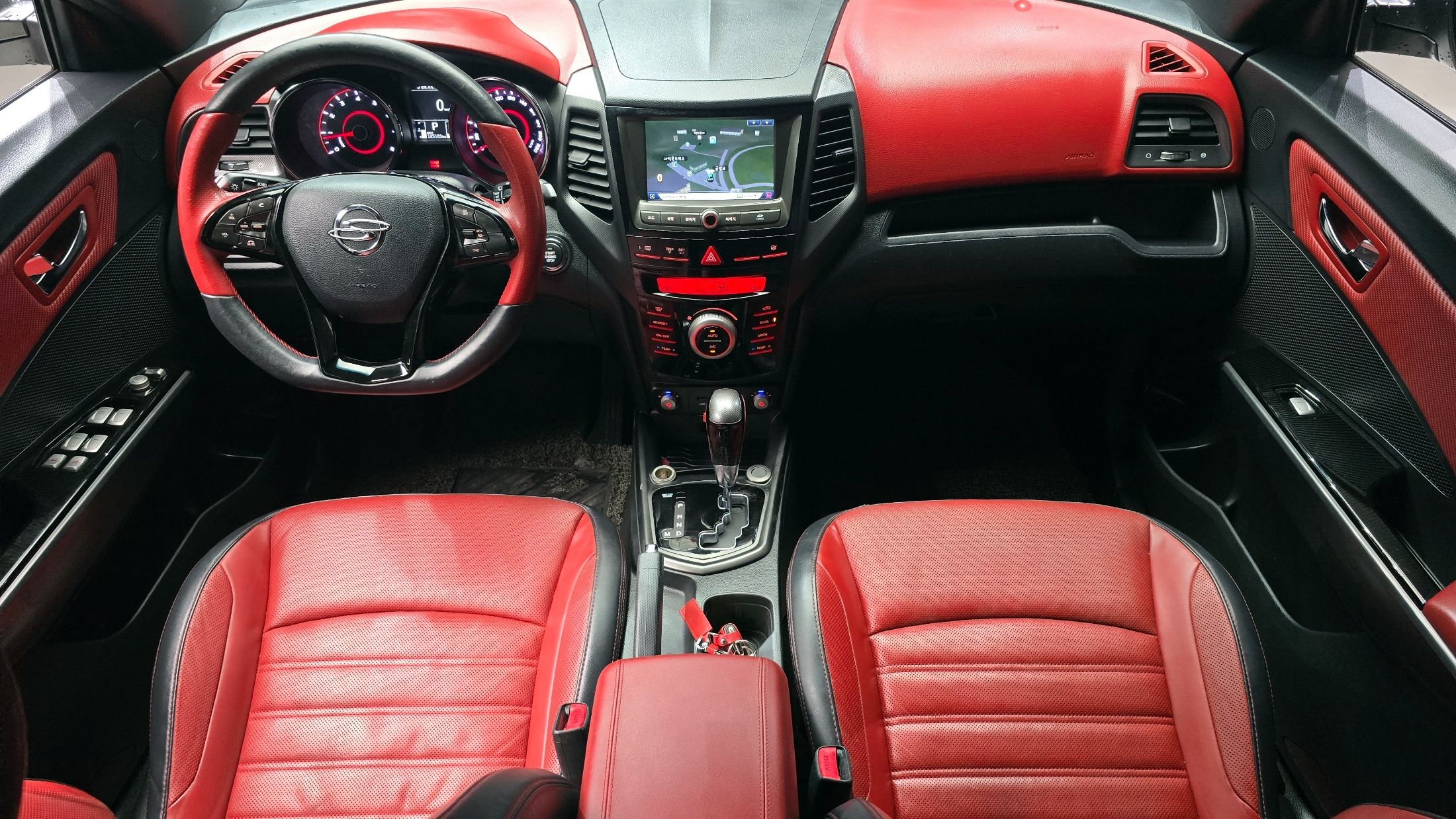 SSANGYONG TIVOLI 2016
