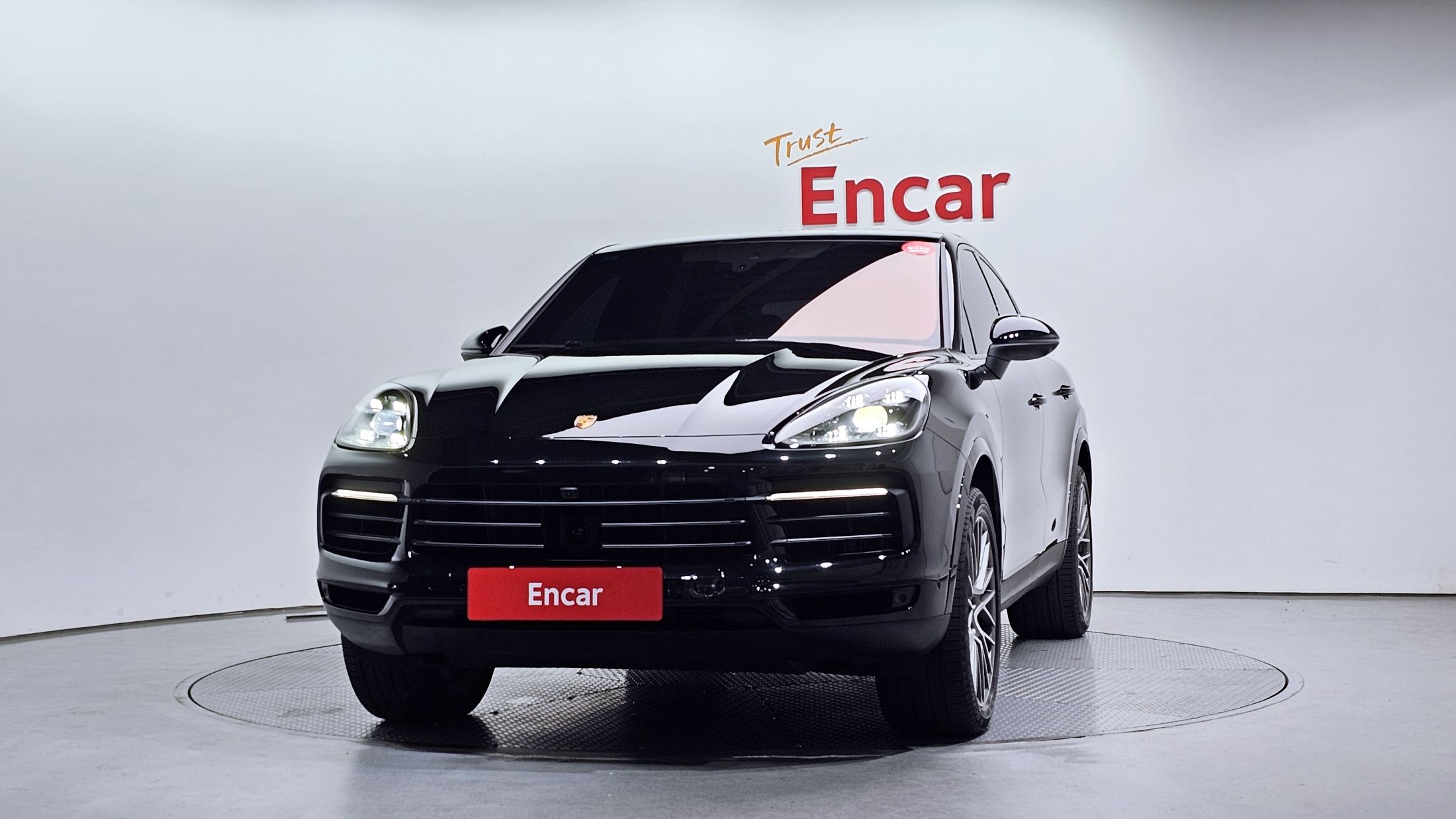 PORSCHE CAYENNE PO536 2023