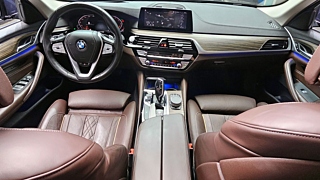 BMW 5-SERIES G30 2020