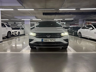 VOLKSWAGEN TIGUAN 2021