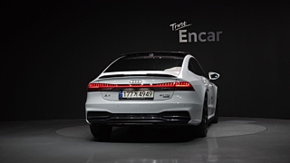 AUDI A7 4K 2020