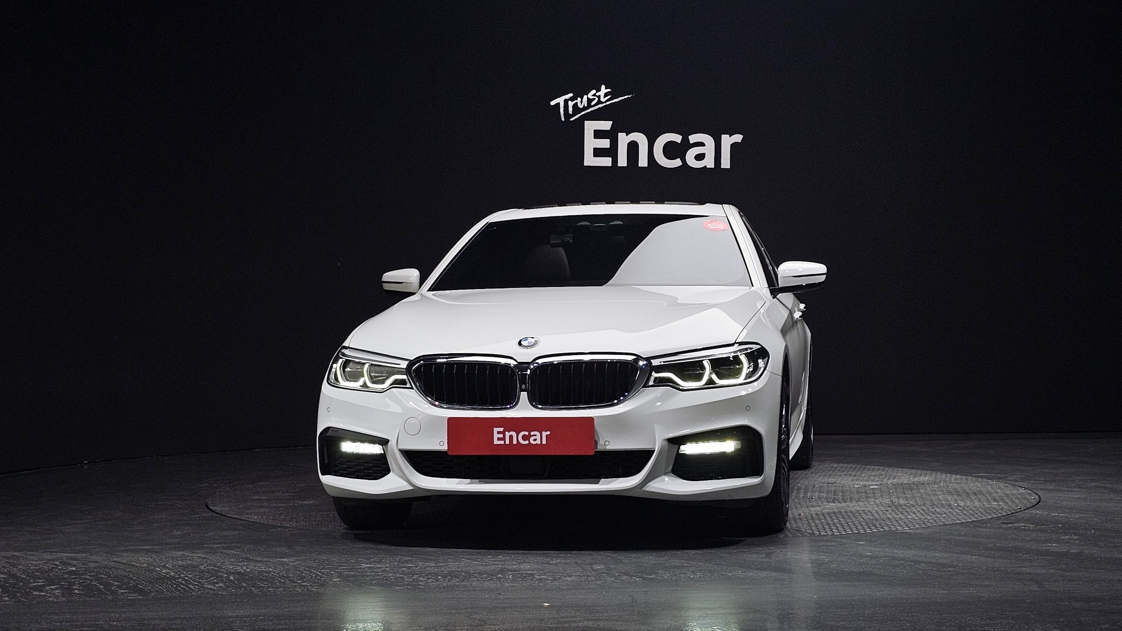 BMW 5-SERIES G30 2018