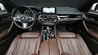 BMW 5-SERIES G30 2018