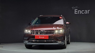 VOLKSWAGEN TIGUAN 2018