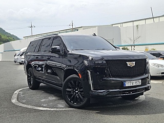 CADILLAC ESCALADE 2022
