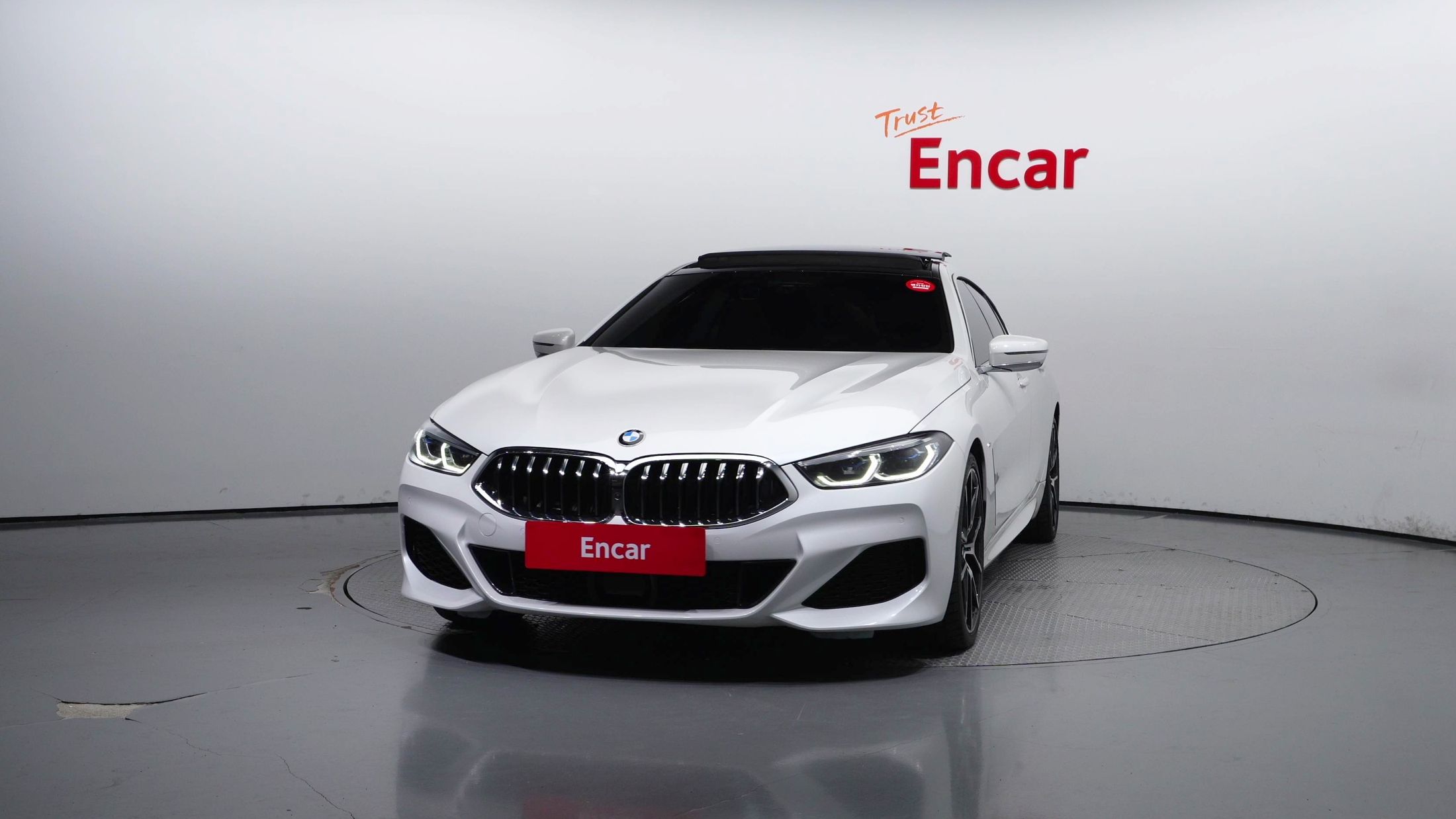 BMW 8-SERIES G15 2021