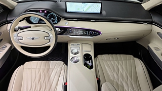 GENESIS GV70 2021