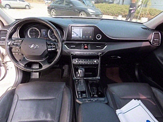 HYUNDAI GRANDEUR IG 2017