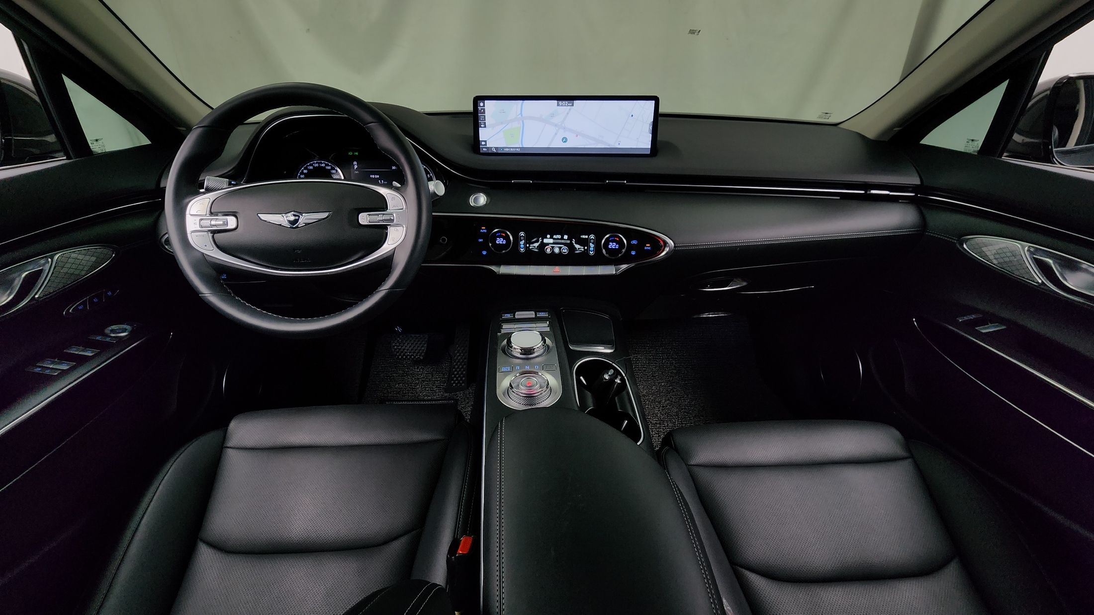 GENESIS GV70 2024