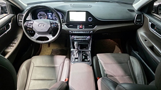 HYUNDAI GRANDEUR IG 2017