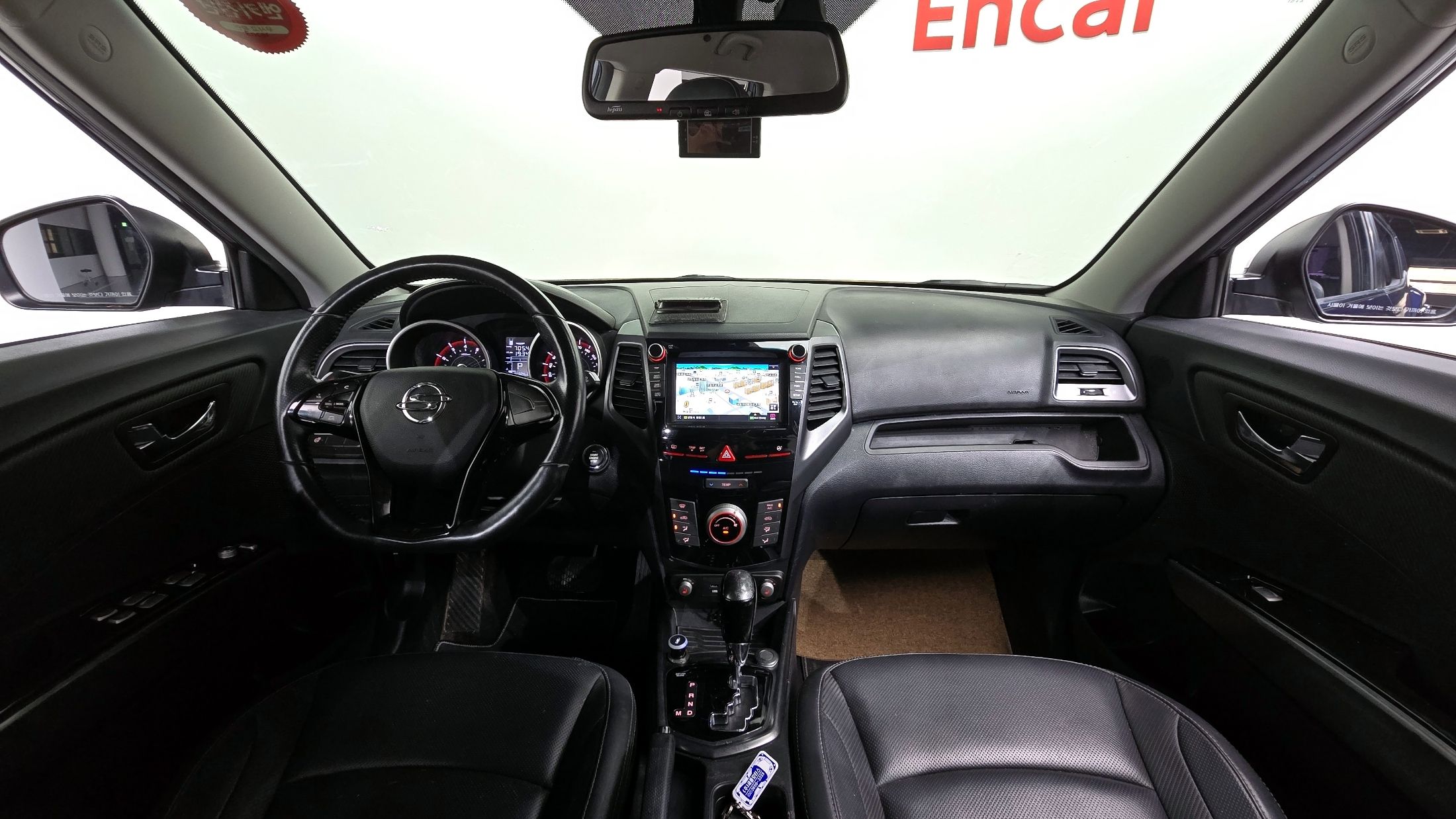 SSANGYONG TIVOLI 2017