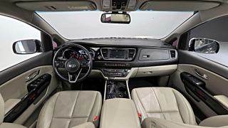 KIA CARNIVAL 2017