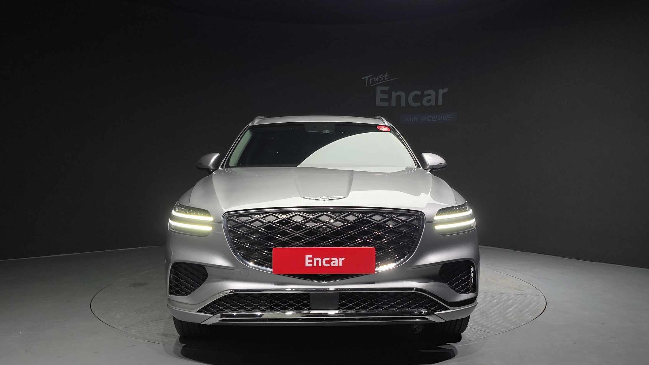 GENESIS GV70 2024