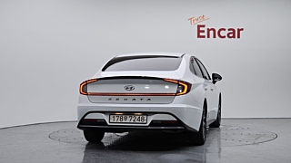 HYUNDAI SONATA HYBRID DN8 2021