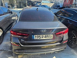 KIA K5 2018
