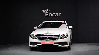 MERCEDES BENZ E-CLASS W213 2016