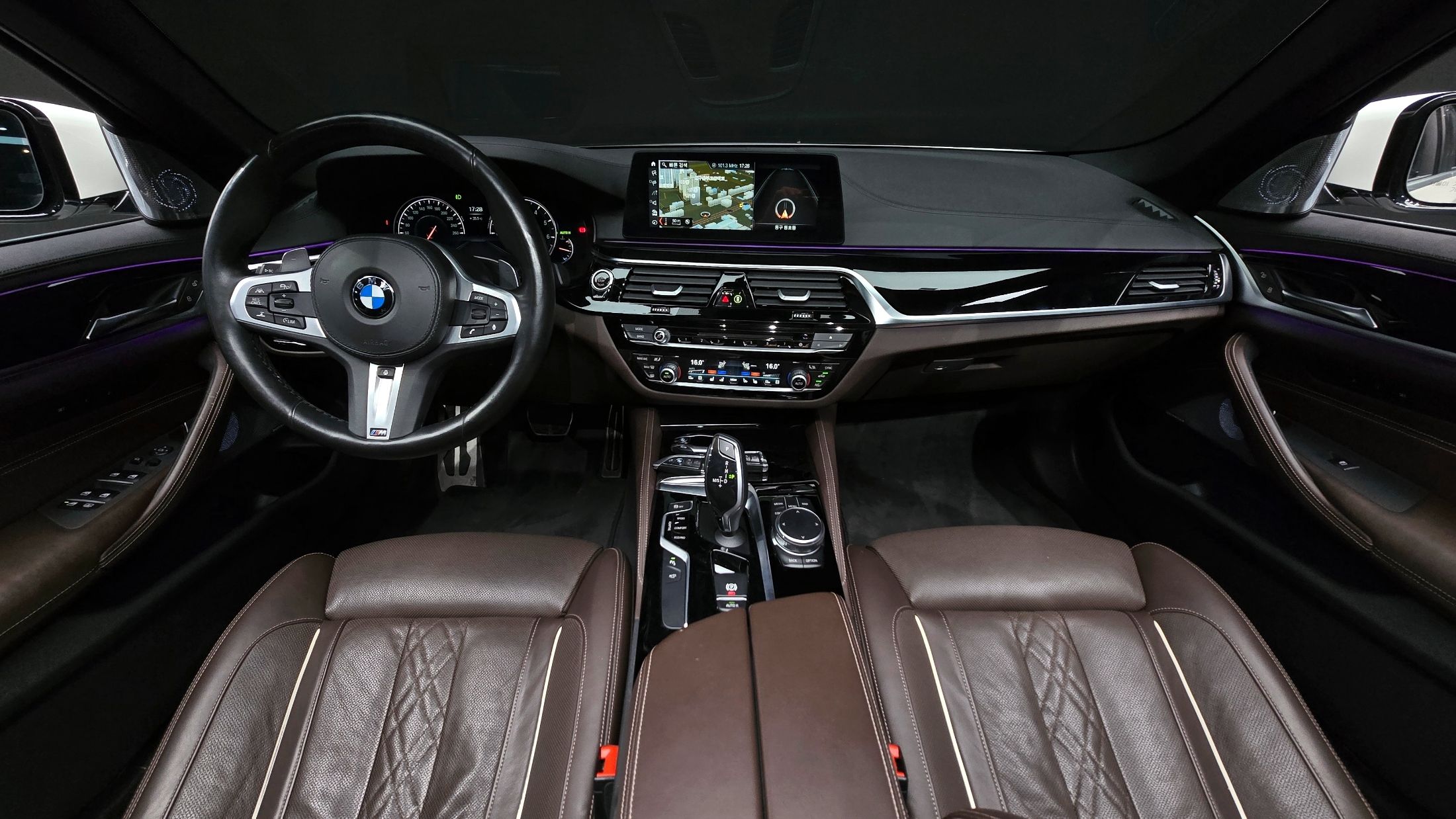 BMW 5-SERIES G30 2018