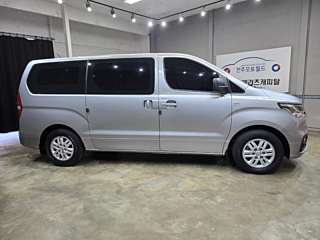 HYUNDAI STAREX GRAND 2019