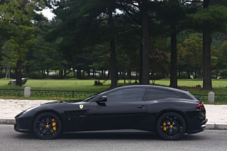 FERRARI GTC4 LUSSO 2019