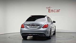 MERCEDES BENZ C-CLASS W205 2016