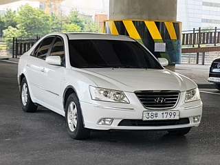 HYUNDAI NF SONATA TRANSFORM 2008
