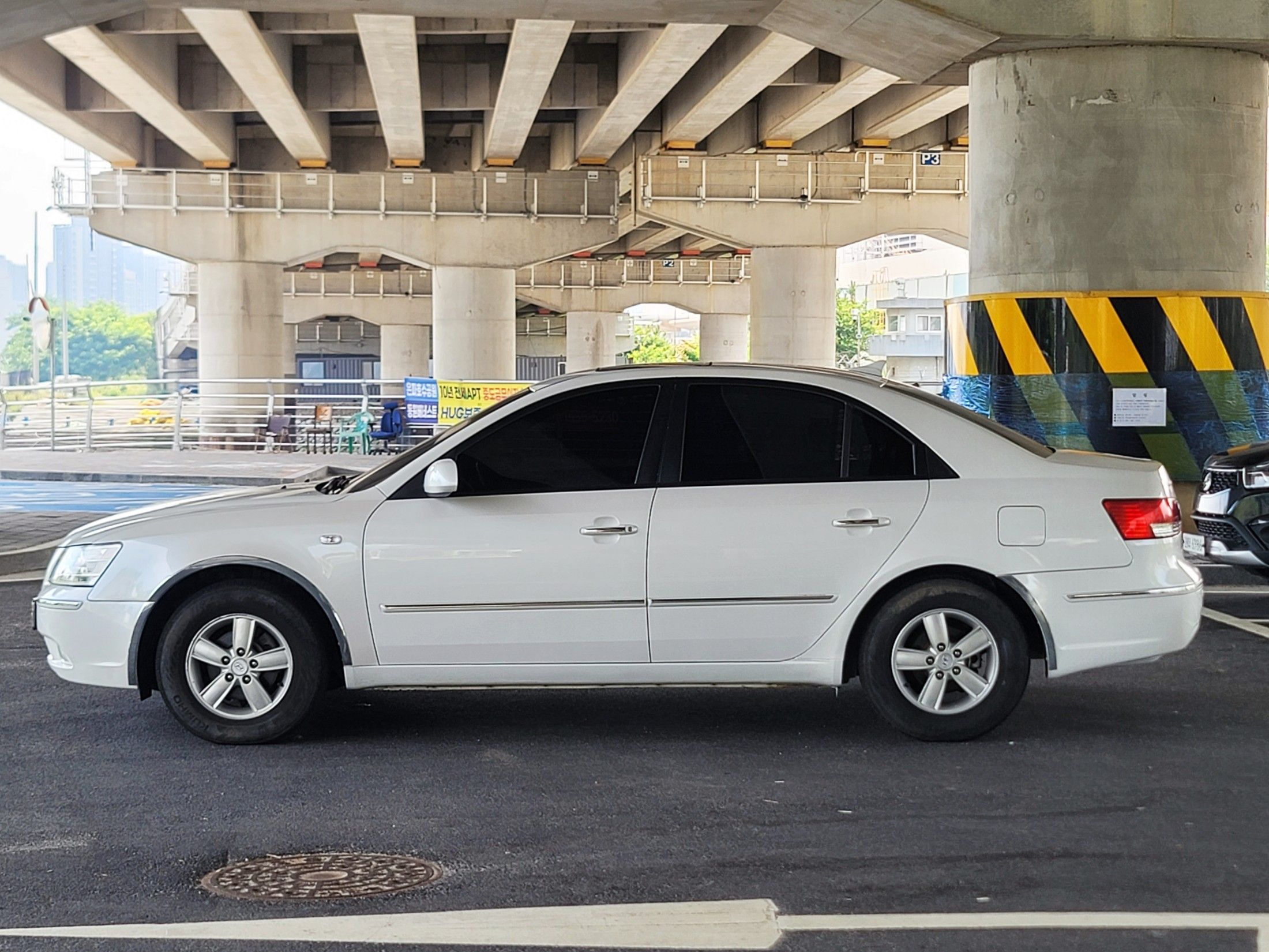 HYUNDAI NF SONATA TRANSFORM 2008