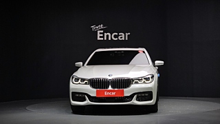 BMW 7-SERIES G11 2017