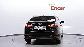 HYUNDAI AVANTE AD 2016