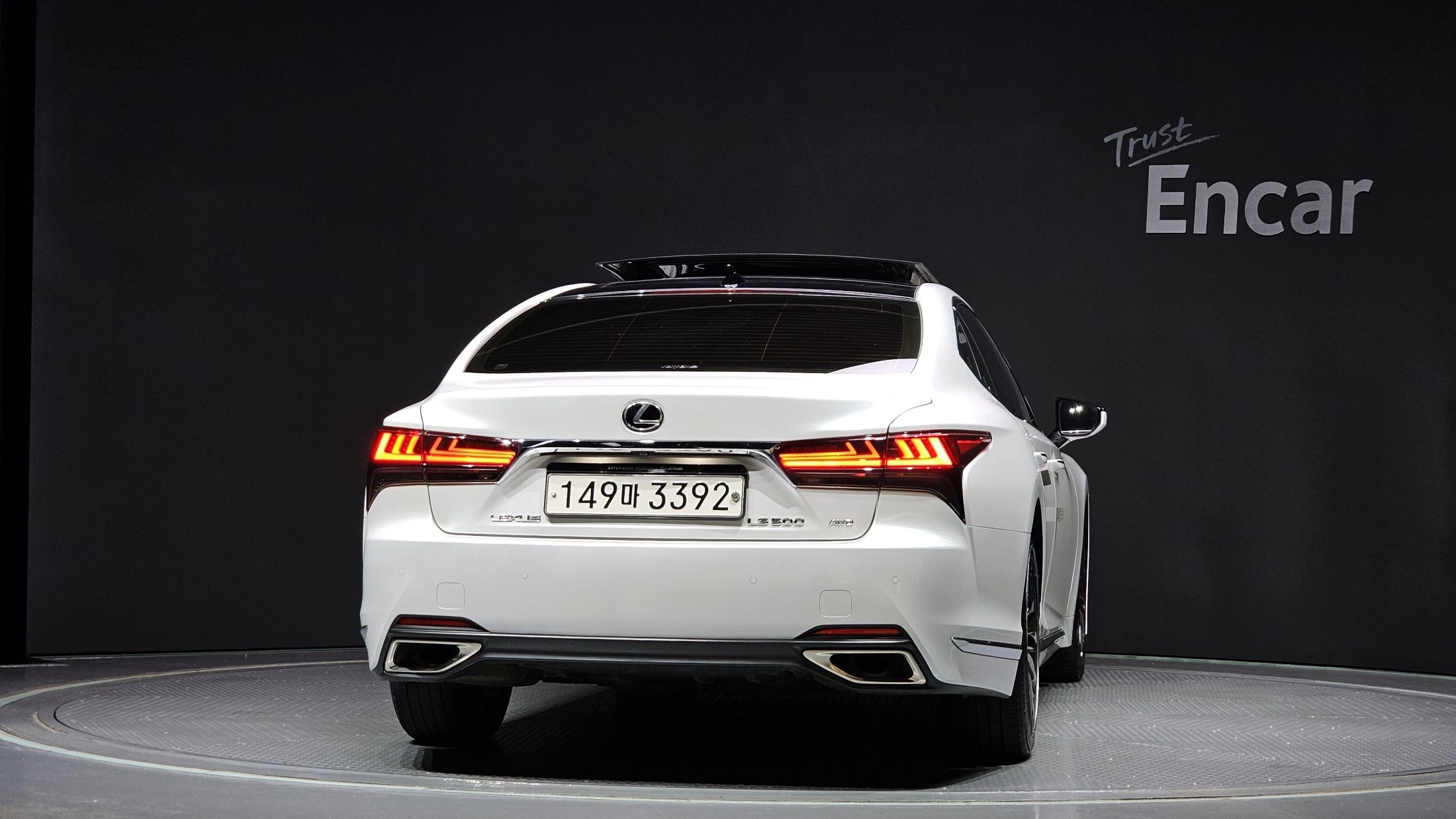 LEXUS LS500 2022