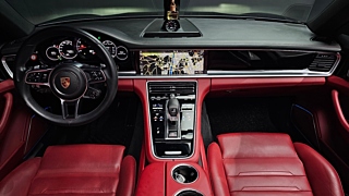 PORSCHE PANAMERA 971 2018