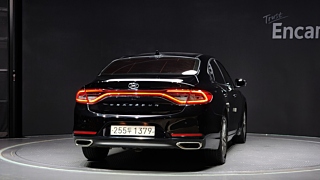 HYUNDAI GRANDEUR IG 2017