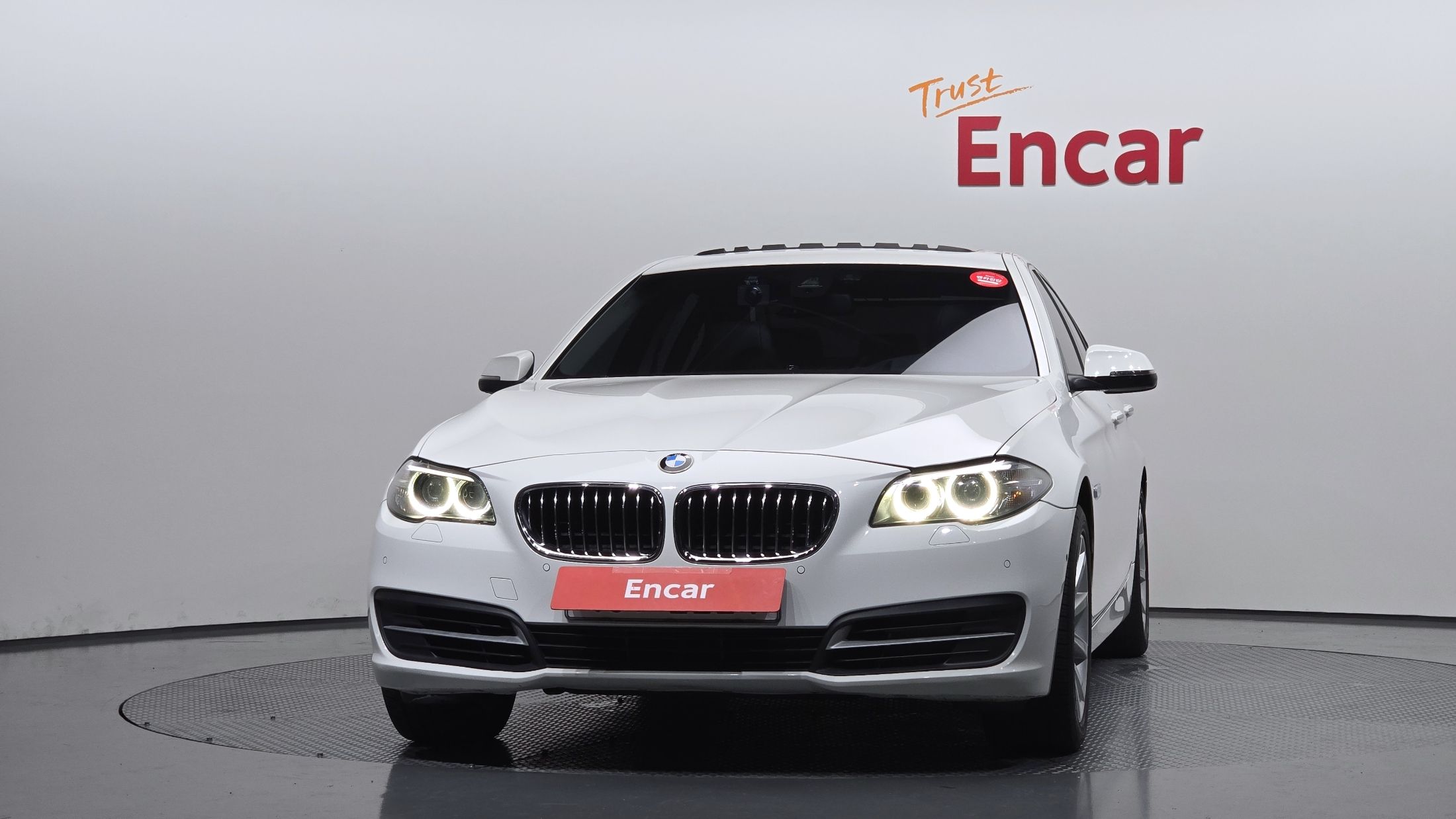 BMW 5-SERIES F10 2015