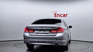 BMW 5-SERIES G30 2019