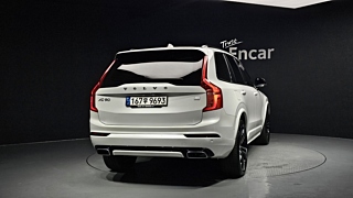 VOLVO XC90 2020
