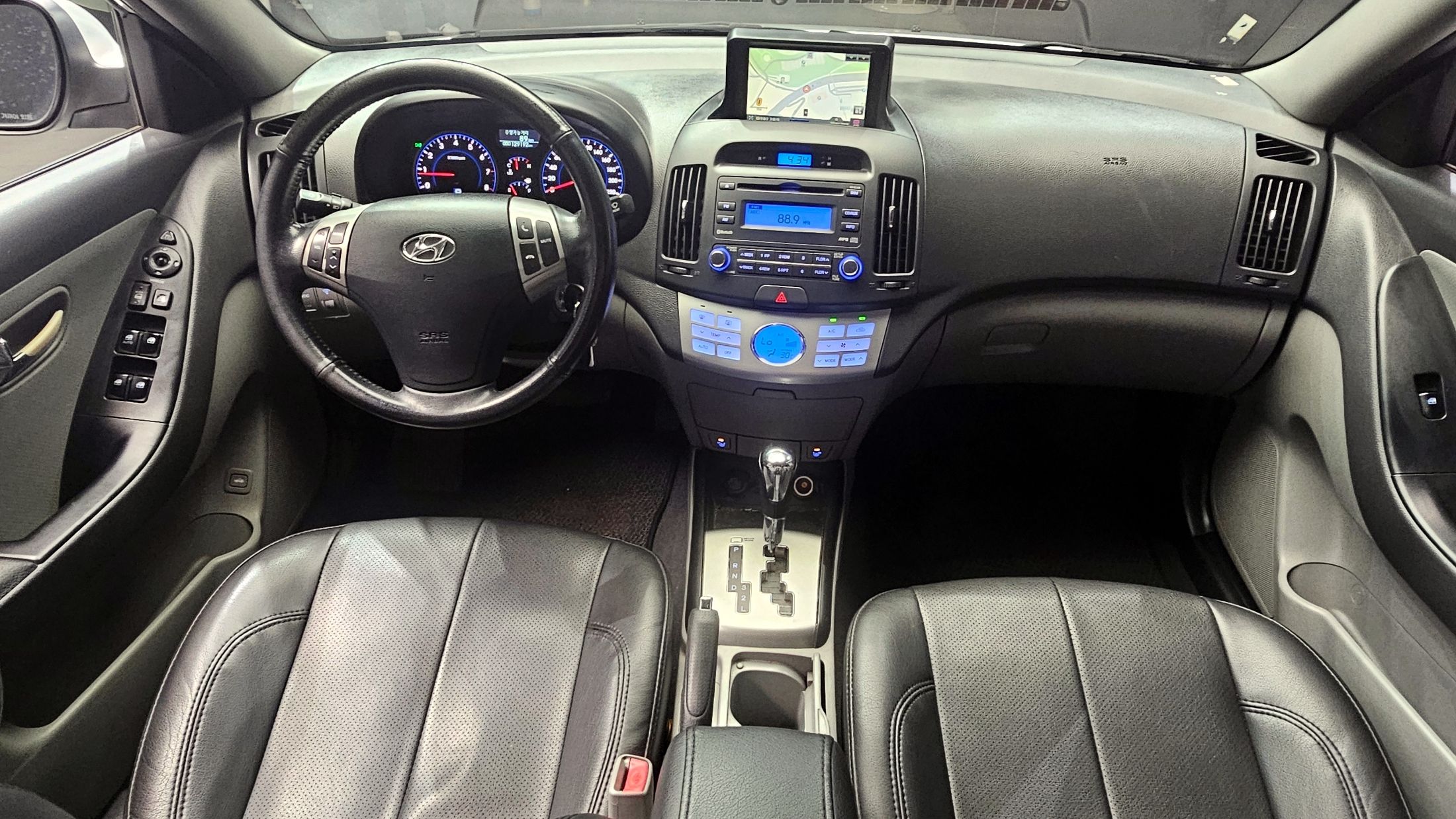 HYUNDAI AVANTE HD 2010
