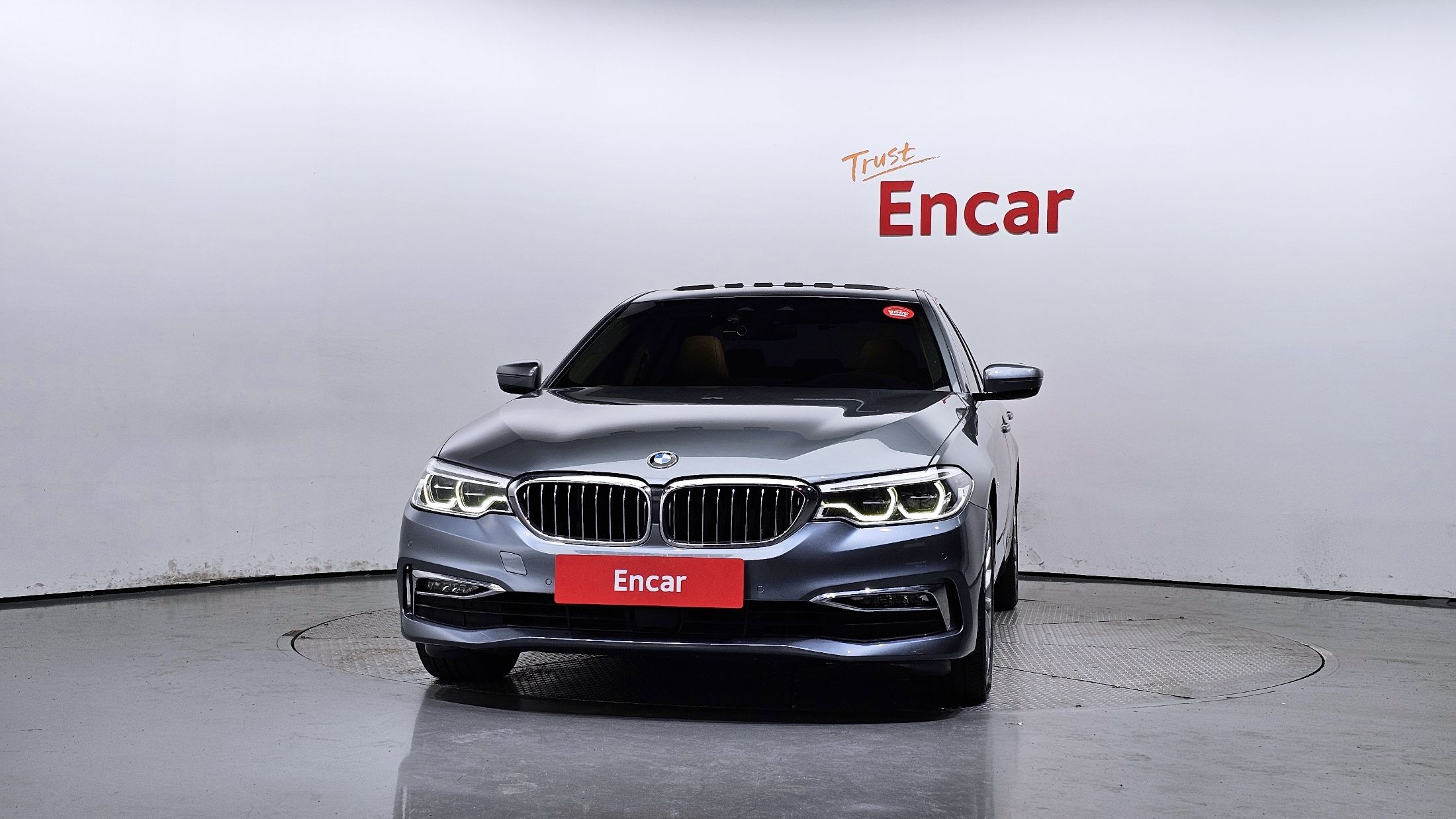 BMW 5-SERIES G30 2018