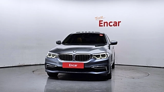BMW 5-SERIES G30 2018
